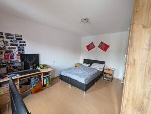 Fürth - zentrale Lage: helle, moderne 2 ZKB und Flur, 61 m² – 90762 Fürth – Vorschaubild 3