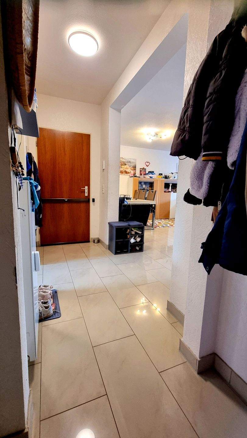 Großzügige 3-Zimmer-Wohnung in Leverkusen-Quettingen mit Balkon, Garage & Stellplatz – Leverkusen – Vorschaubild 3