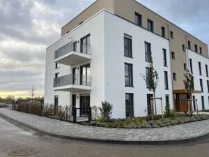 Ländliche Idylle trifft zeitgemäßen Wohnkomfort in Delkenheim – 65205 Wiesbaden – Vorschaubild 2