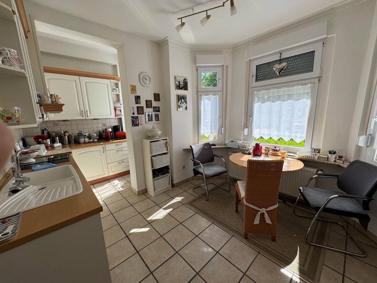 Wohnidylle auf 1.114 m²: Zweifamilienhaus mit Ausbauoptionen – Dortmund – Vorschaubild 9