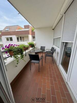 Provisionsfrei: 2-Zimmer-Wohnung im 4. Obergeschoss mit Balkon – 79111 Freiburg im Breisgau – Vorschaubild 4