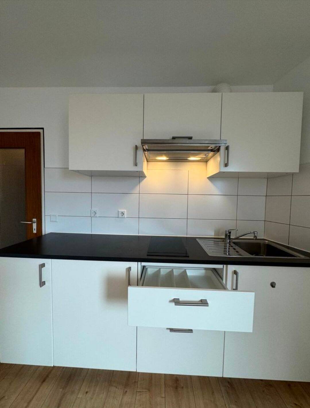 1 Zimmer Wohnung im Burgviertel/St. Johannes, zentral mit Aufzug – Nürnberg – Vorschaubild 3