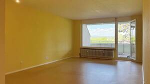 Großzügig geschnittene 3-Zimmer-Wohnung mit großem Balkon und Blick ins Grüne – 79112 Freiburg im Breisgau – Vorschaubild 4
