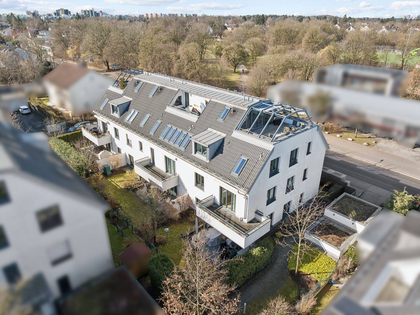 RARITÄT: Traumhafte 5,5 Zi. DG-Maisonette Wohnung mit Neubaufeeling in ruhiger Lage in Trudering – München – Vorschaubild 5
