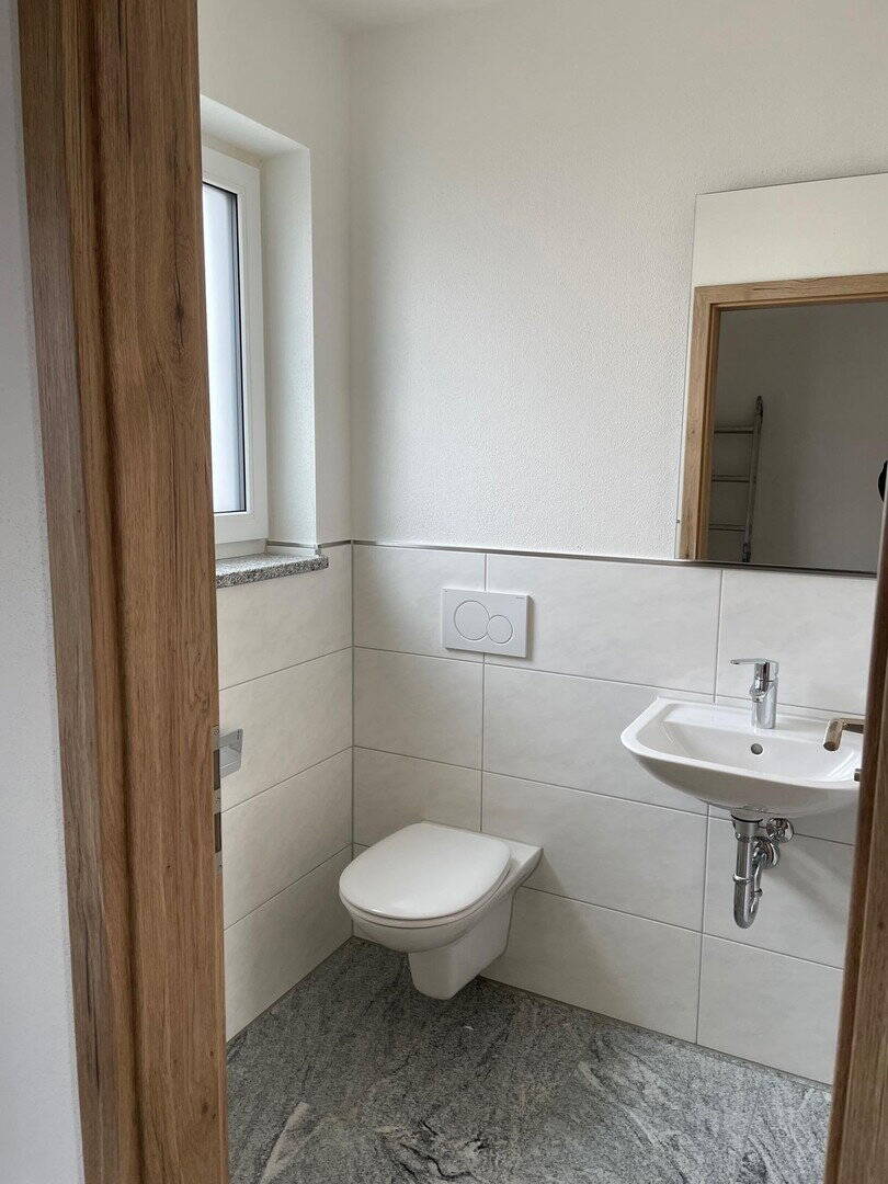 Moderne sparsame Doppelhaushälfte mit 4 Schlafzimmer und Keller – Jettingen-Scheppach – Vorschaubild 9