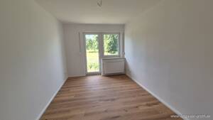 Fast wie ein Doppelhaus: Frisch modernisiertes 3-Zimmer-Hinterhaus am Feldrand mit eigener Terrasse, neuer Haustechnik & ausgebautem Dachgeschoss – 21037 Hamburg – Vorschaubild 8