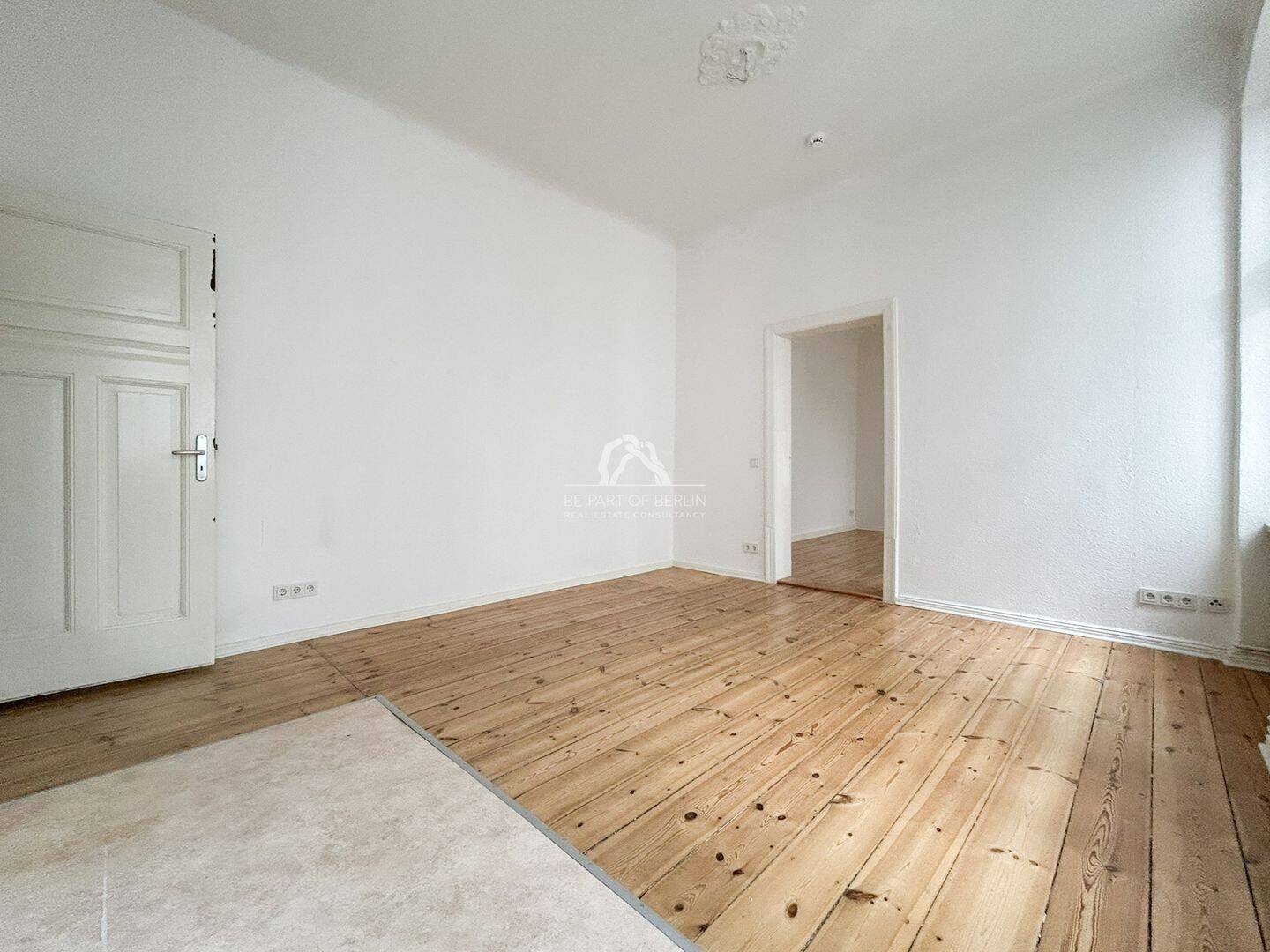 CHARMANTE 2-ZIMMER-ALTBAUWOHNUNG MIT OFFENER WOHNKÜCHE IN BERLIN-WILMERSDORF I PROVISIONSFREI – Berlin – Vorschaubild 3