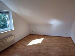 Gemütliche 2 Zimmer Dachgeschosswohnung – 26133 Oldenburg – Vorschaubild 6