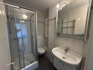 Charmante Wohnung mit tollem Ausblick – 79115 Freiburg im Breisgau – Vorschaubild 4