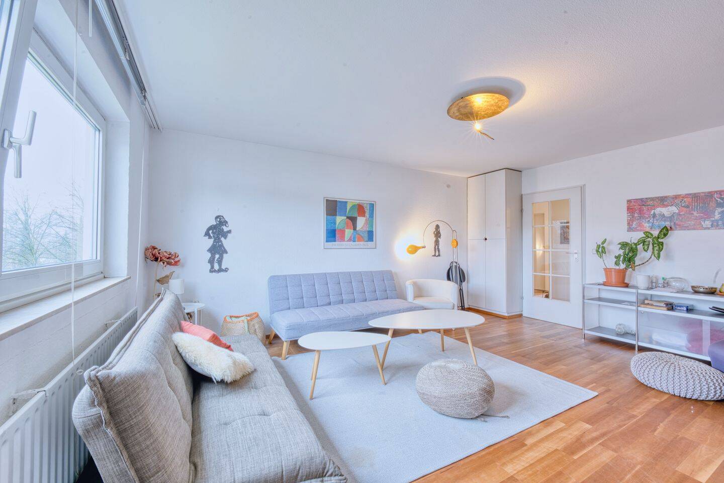 Wunderschöne lichtdurchflutete 3-Zimmer-Wohnung in Bogenhausen - Sofort einziehen und wohlfühlen! – München – Vorschaubild 2