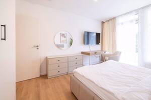Ankommen & Wohlfühlen - Helle WG-Zimmer mit Balkon in München-Bogenhausen – 81927 München – Vorschaubild 6