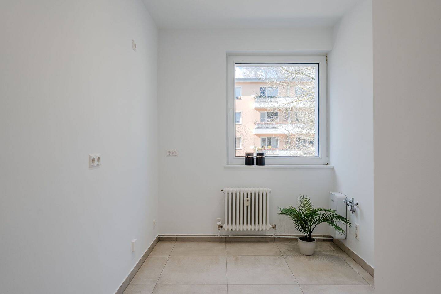 Sanierte 2-Zi.-Wohnung mit Balkon in Berlin-Lankwitz – Berlin – Vorschaubild 3