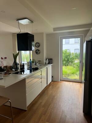 Alltagstaugliche 4-Zimmer-Wohnung mit gehobener Ausstattung in Köln-Rodenkirchen – 50996 Köln – Vorschaubild 4