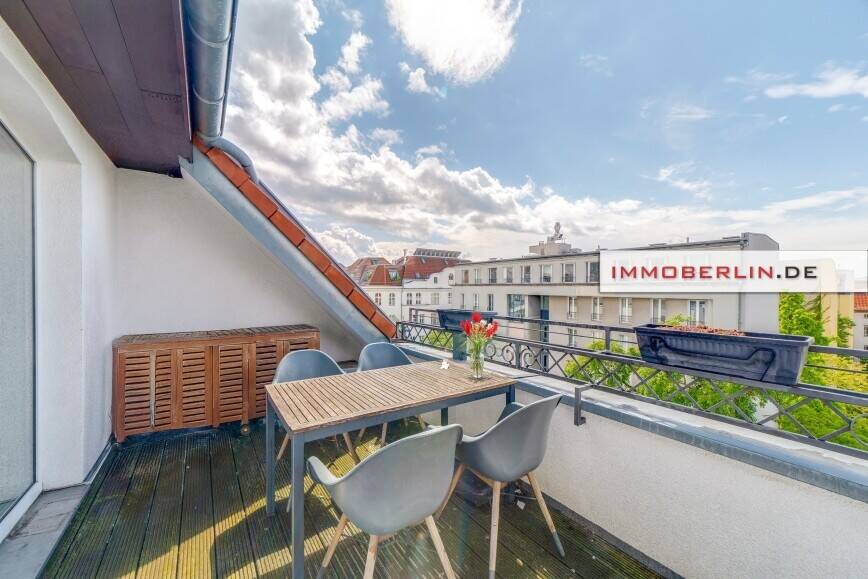 IMMOBERLIN.DE - Lichtdurchflutete Dachgeschosswohnung mit Südwestterrasse & Lift in Toplage – Berlin – Vorschaubild 8