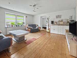 Wohnhaus mit Potenzial für Familien, Mehrgenerationenwohnen oder Neubau in Dresden – 1108 Dresden – Vorschaubild 8