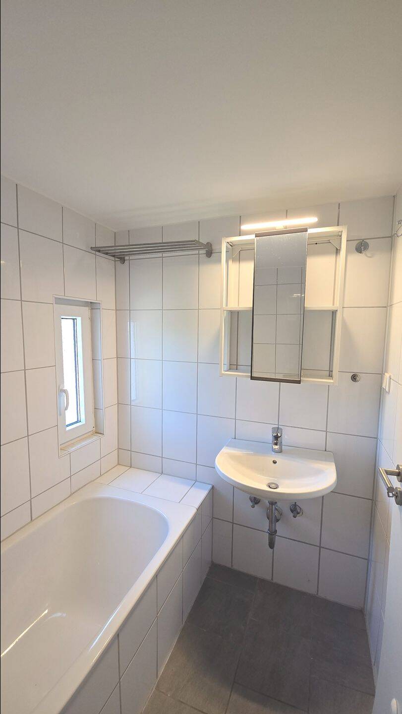 Attraktive 2-Zimmer-Wohnung mit 2 Balkonen im 3. OG in Oberbilk – Düsseldorf – Vorschaubild 5