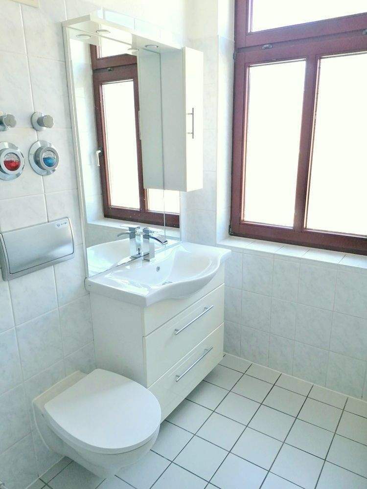 !! 3-Zimmer-Wohnung mit neuem Laminat in Chemnitz / Gablenz !! – Chemnitz – Vorschaubild 5
