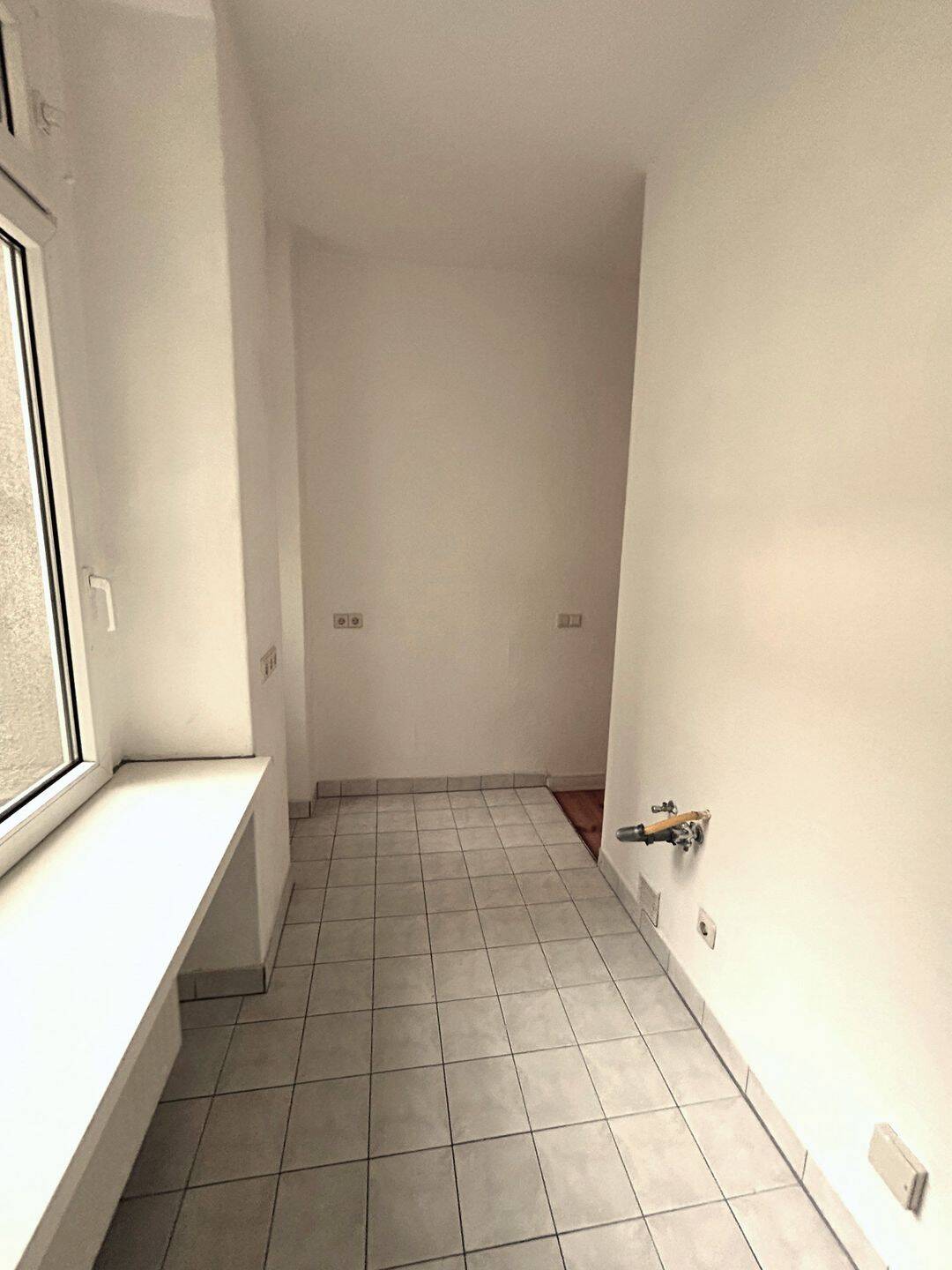 Feine 2 Zimmerwohnung im Altbau* bereit zum Einzug* – Berlin – Vorschaubild 6