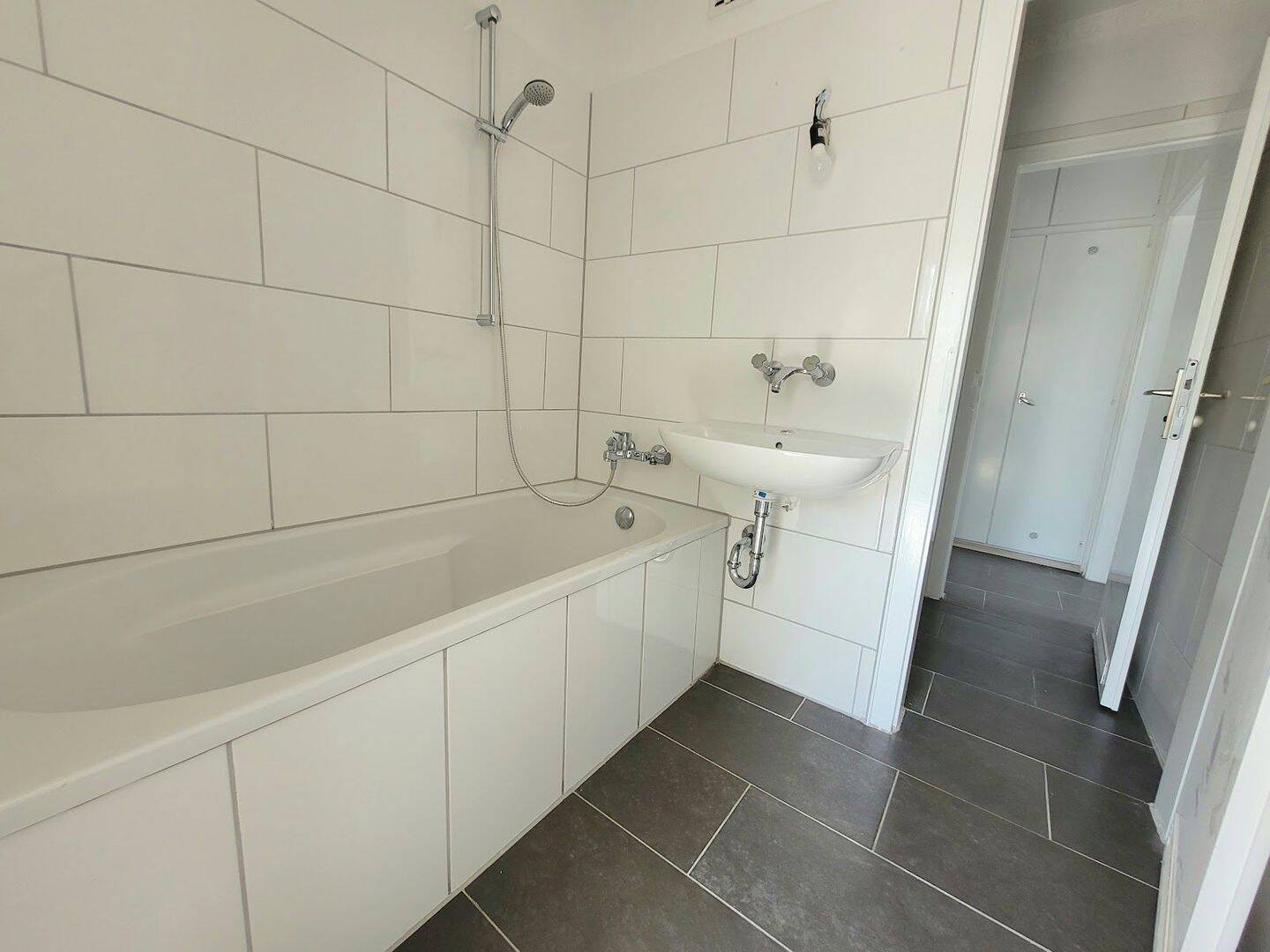 Helle 3-Zimmer-Wohnung mit Balkon! – Essen – Vorschaubild 5