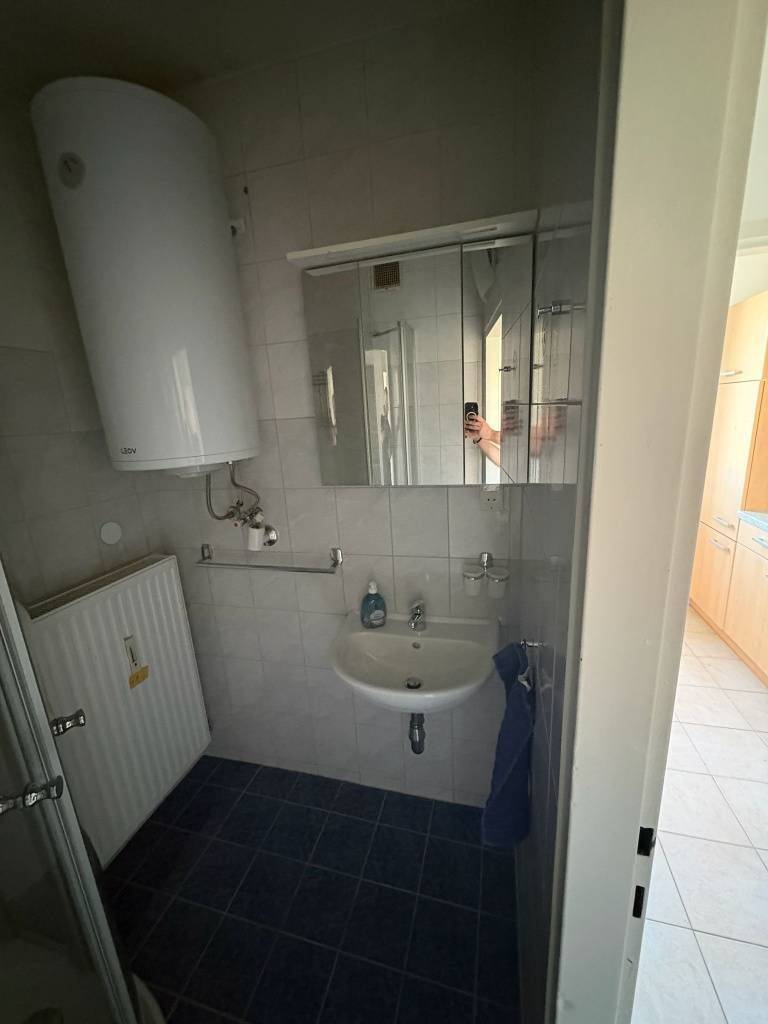 Helle 2-Zimmer-Wohnung mit 10 m² Balkon – Schlierbach – Vorschaubild 3