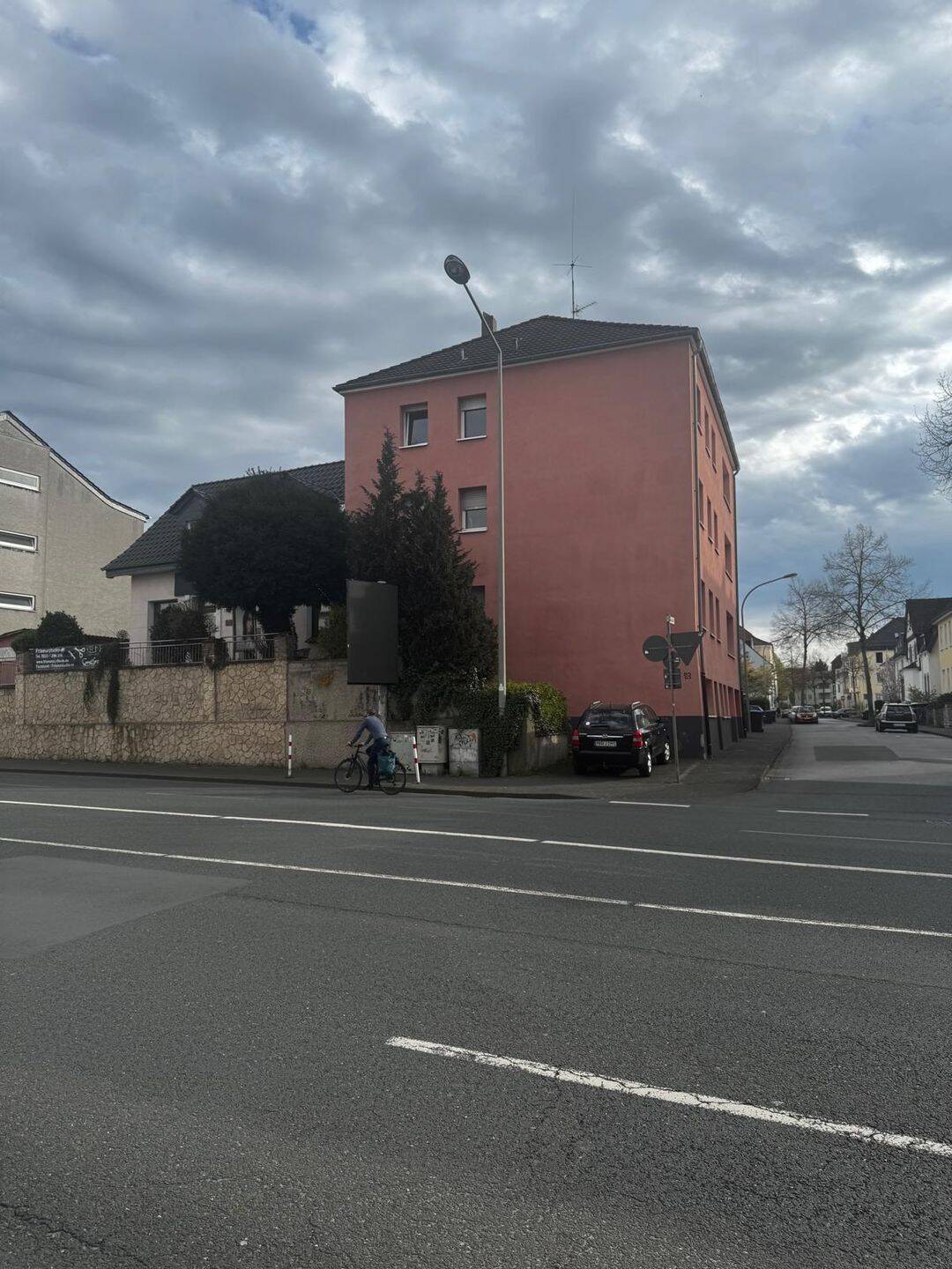 Großzügige Eigentumswohnung mit flexibler Zusatzeinheit, Sauna & Garage – zentrale Lage in Paderborn – Paderborn – Vorschaubild 3
