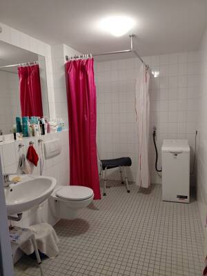 Gemütliche Wohnung für Senioren im betreuten Wohnen mit Diakonievertrag – 42859 Remscheid – Vorschaubild 2