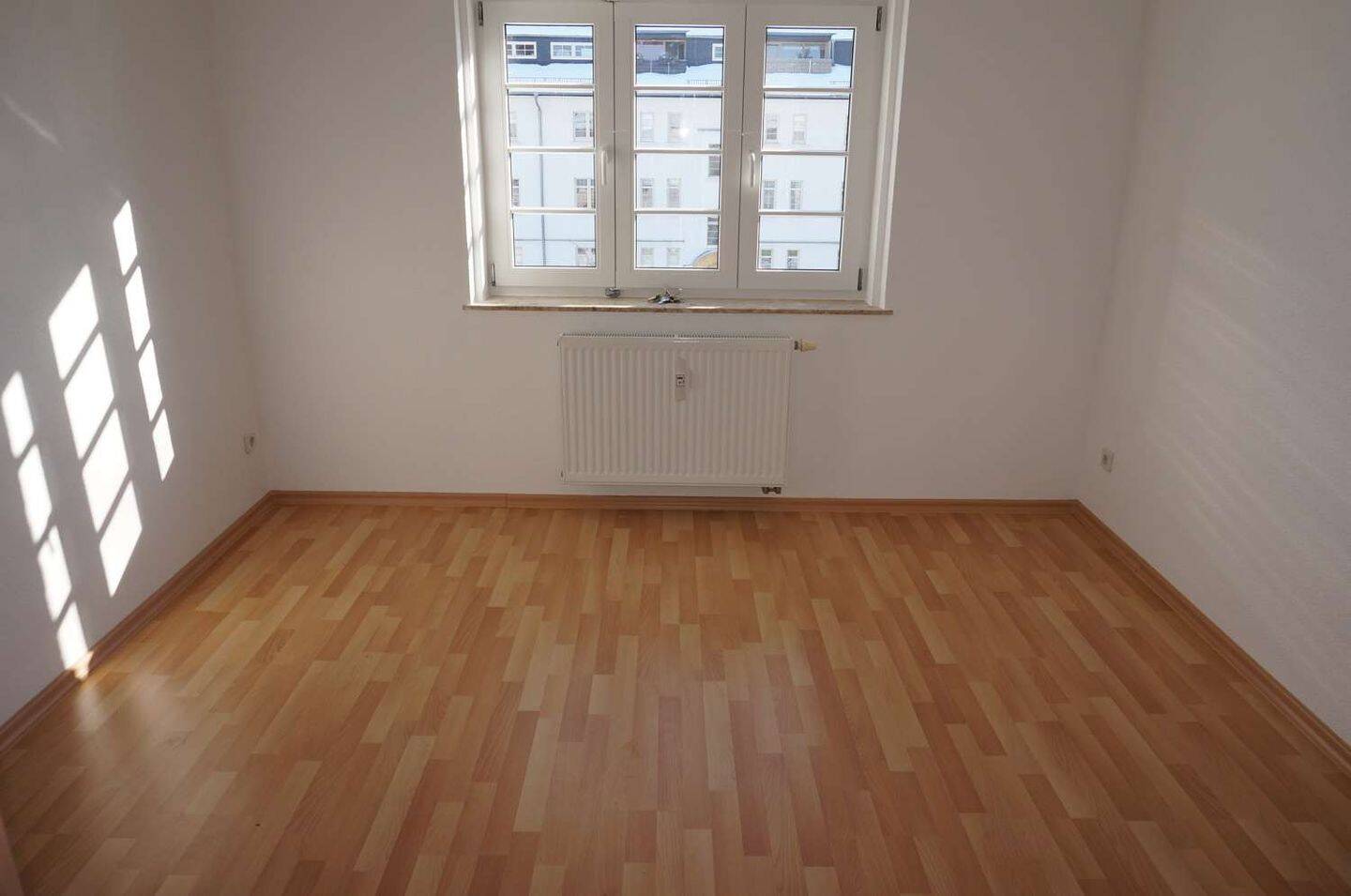 Wohnen im Heimgarten im 2. OG - große Küche + 2 Balkone – Chemnitz – Vorschaubild 9
