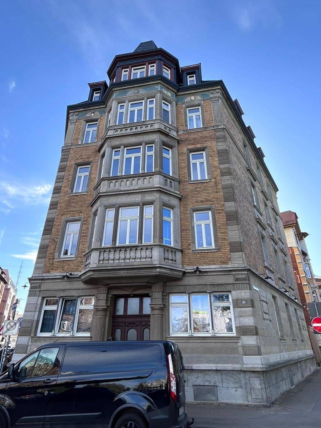 Exklusiver kernsanierter Altbau mit Balkon & beeindruckendem Wohnbereich im beliebten Ulmer Osten – Ulm – Vorschaubild 2