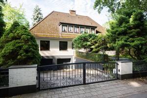 Ihr neues Zuhause in Borgfelder Bestlage - Großzügiges Einfamilienhaus mit Doppelgarage – 28357 Bremen – Vorschaubild 2