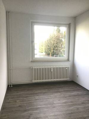 Großzügige 3-Zimmer-Wohnung mit Balkon in Bielefeld-Sennestadt – 33689 Bielefeld – Vorschaubild 2