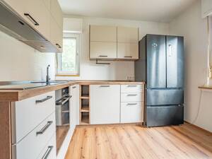 Ruhig gelegenes Einfamilienhaus mit Garage und Garten in gewachsener Wohnlage von Bielefeld-Ummeln! – 33649 Bielefeld – Vorschaubild 4