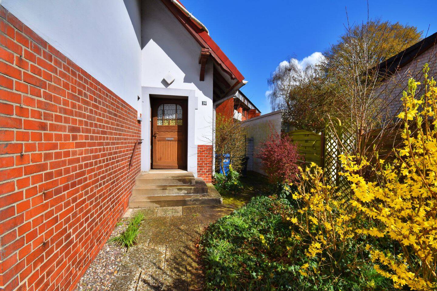 Verden | Charaktervolles Wohnhaus mit Potenzial in zentraler Lage – Verden (Aller) – Vorschaubild 2