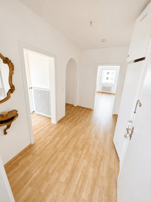 Zentrale Lage von Würzburg - Provisionsfrei - Helle Wohnung mit Wintergarten, Balkon, Küche – 97072 Würzburg – Vorschaubild 6