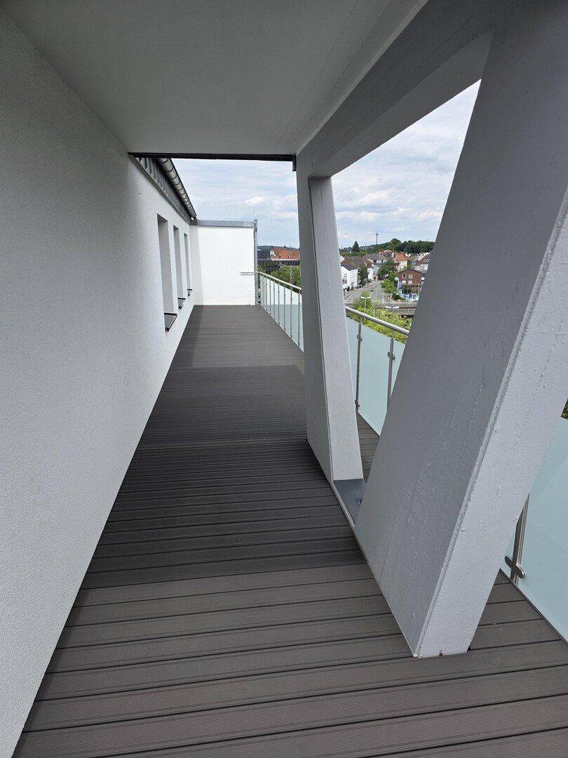 Renoviertes Penthouse mit Dachterrasse und Rundumblick - 5 Zimmer in der City – Osnabrück – Vorschaubild 4