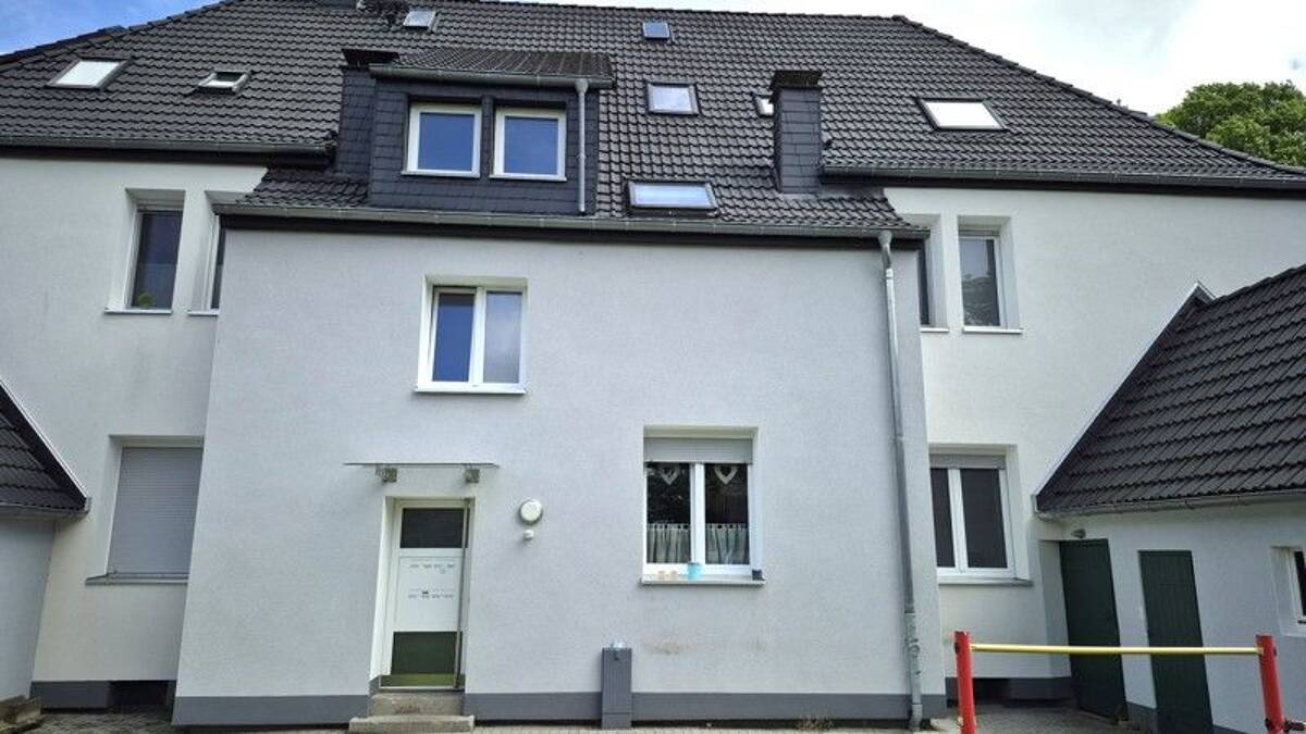 Hier macht wohnen Spaß: tolle 2-Zimmer-Wohnung mit Ausblick – 44359 Dortmund – Bild 1 von 3