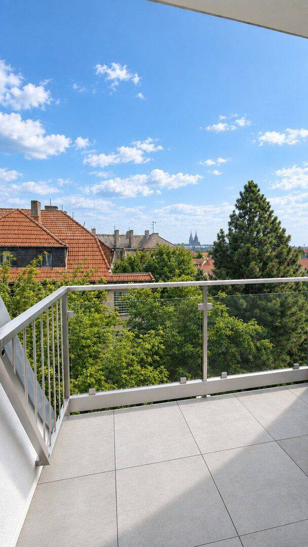 Erstbezug nach Sanierung | Einbauküche, 2 Bäder, mehrere Terrassen, Abstellraum