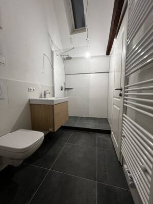 Charmante 3-Zimmer-Wohnung im Denkmalobjekt - 75 m², ab sofort verfügbar – 70794 Filderstadt – Vorschaubild 7