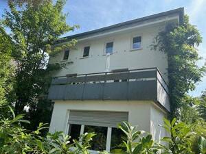 Umfassend renovierte Dachgeschosswohnung in bester Lage – 64287 Darmstadt – Vorschaubild 2