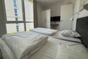 Strandnahe Eleganz: Premium-Apartment mit Sauna, Whirlpool & Wasserblick – 23570 Lübeck – Vorschaubild 6