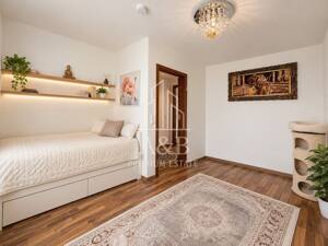 Modernisierte 4-ZKB-Penthousewohnung mit Balkon & Stellplatz! – 65795 Hattersheim – Vorschaubild 7