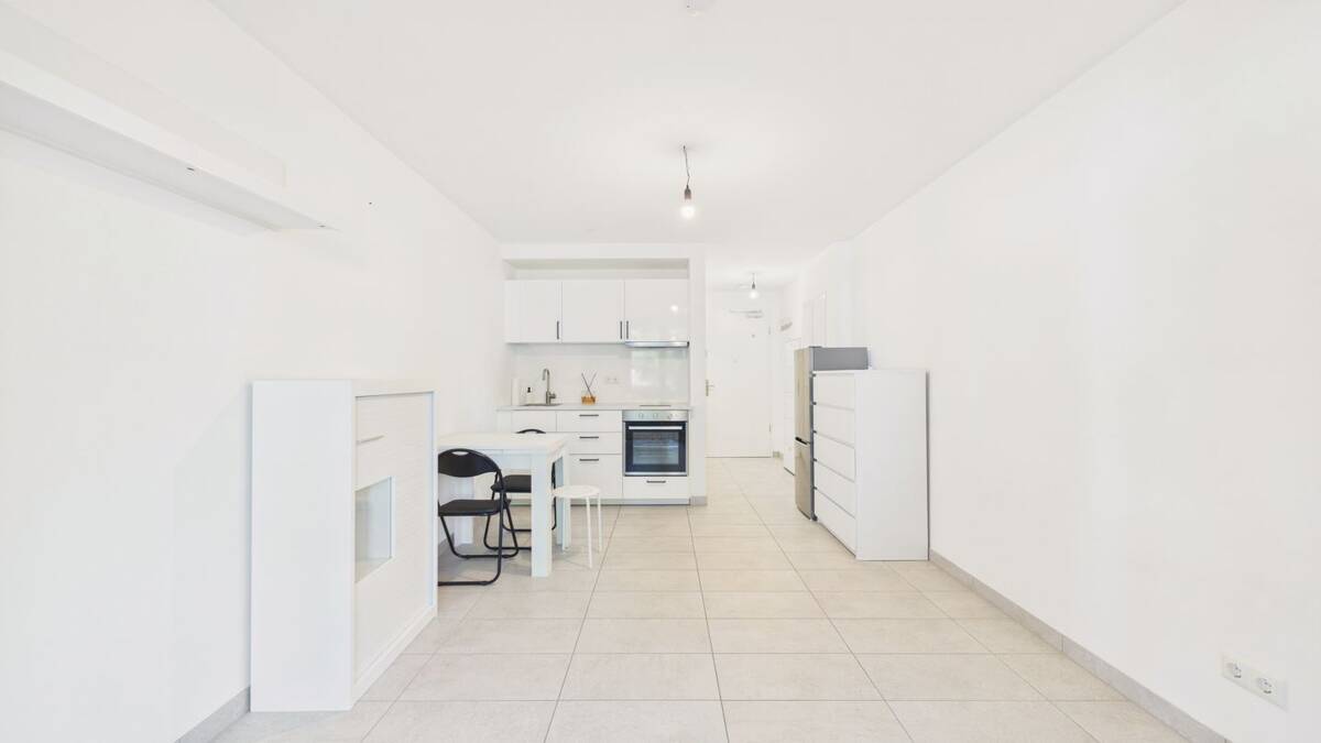 HEGERICH: Moderne 1-Zimmer-Erdgeschosswohnung mit Loggia in Sendling-Westpark! – 81373 München – Bild 1 von 9