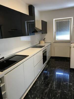 Befristete Vermietung (ca. 1 Jahr): 121 m² 3-Zimmer-Wohnung mit 36 m² Süd-Terrasse im Frankfurter Westend-Nord – 60323 Frankfurt am Main – Vorschaubild 6