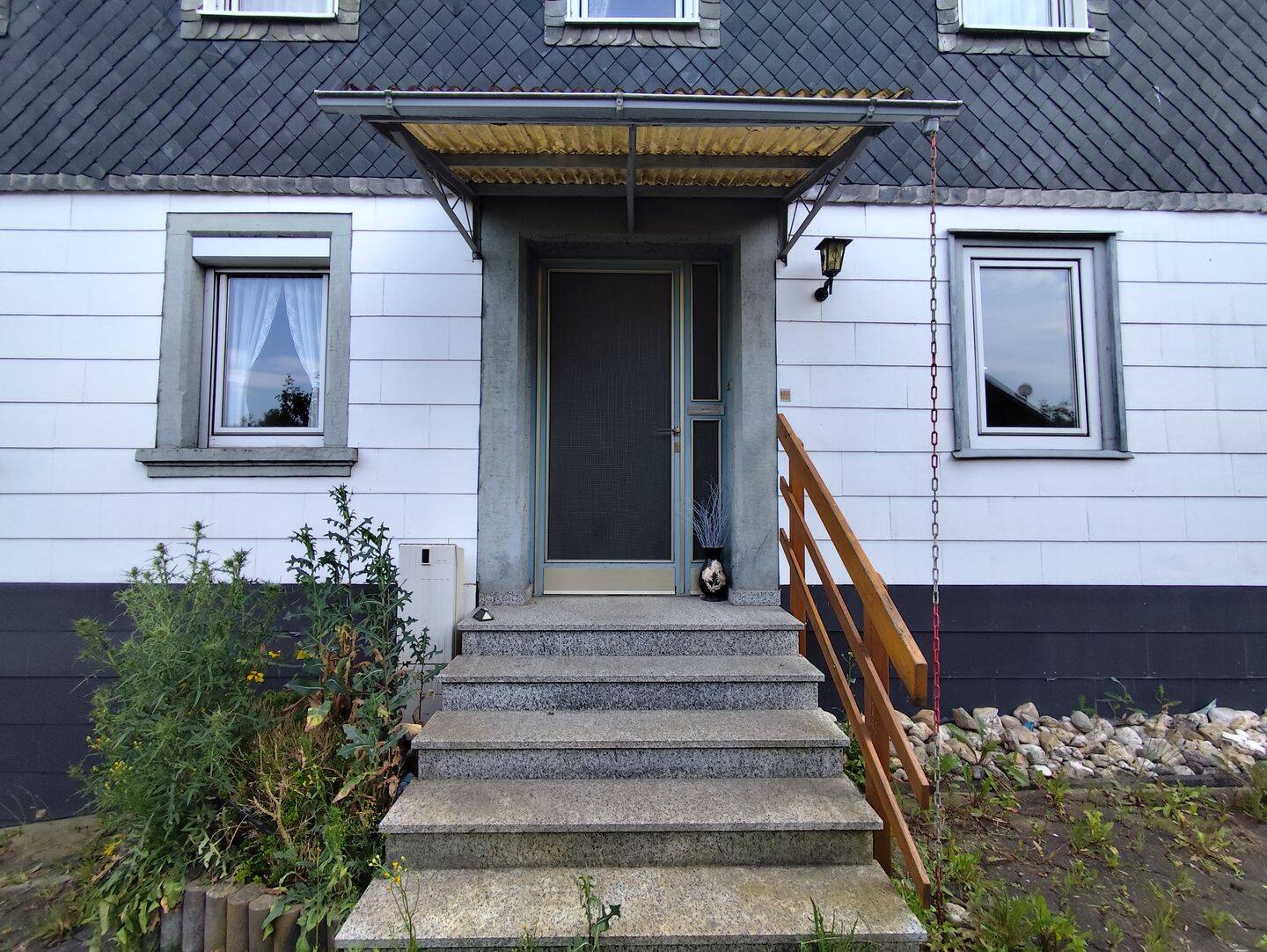 Projekt Traumhaus: Historisches Zweifamilienhaus mit gigantischem Potenzial in 96342 Stockheim-Burggrub! – Stockheim – Vorschaubild 9