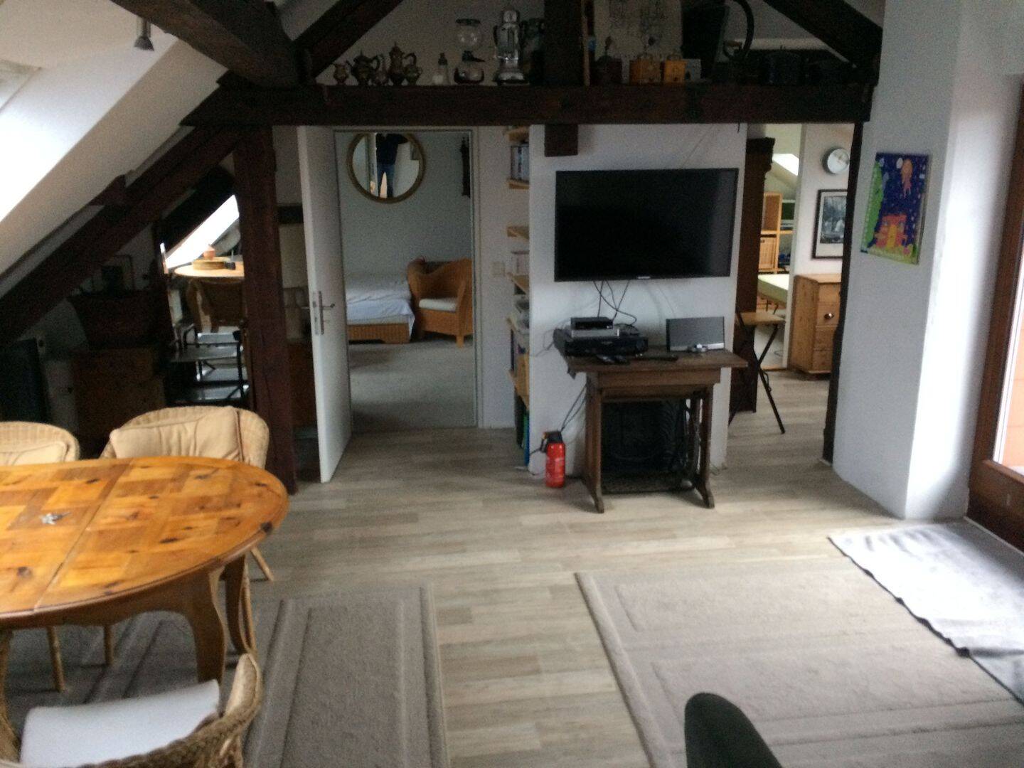 Ruhige, möblierte Dachterrassenwohnung im Nauwieser Viertel – Saarbrücken – Vorschaubild 5