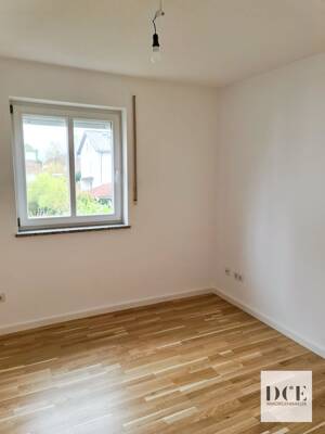 Sonnenbalkon, Fußbodenheizung und gelungene Raumaufteilung | 3 Zimmer, Top-S-Bahn-Anbindung – 81929 München – Vorschaubild 9