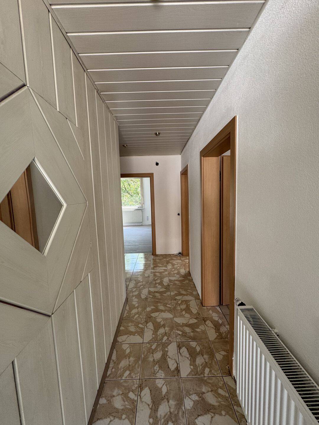 Attraktives, vermietetes Einfamilienhaus mit Einliegerwohnung in begehrter grüner Lage – Horb am Neckar – Vorschaubild 3