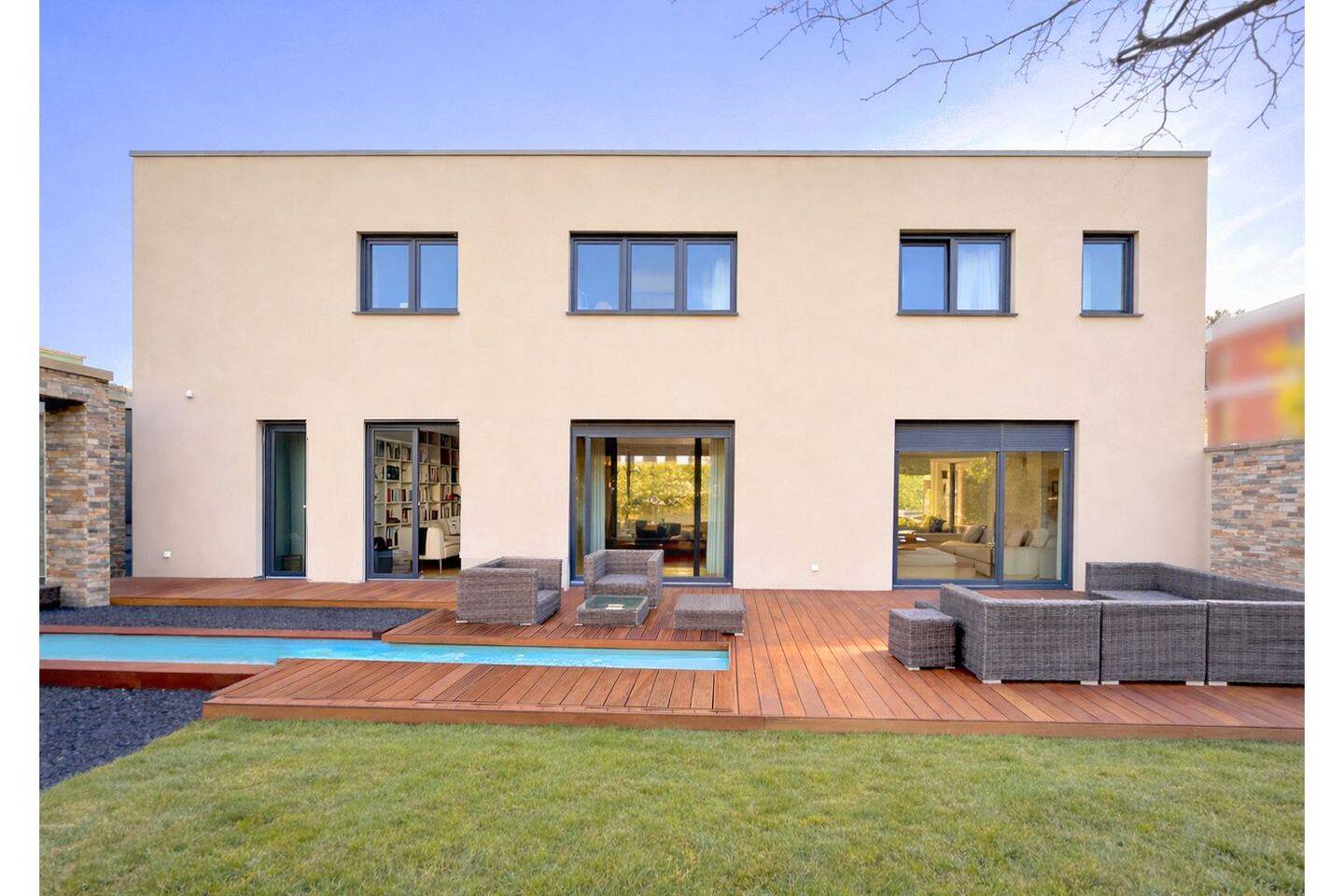 Exklusives Wohnhaus in beliebter Lage Trier- Petrisberg – Trier – Bild 1 von 9