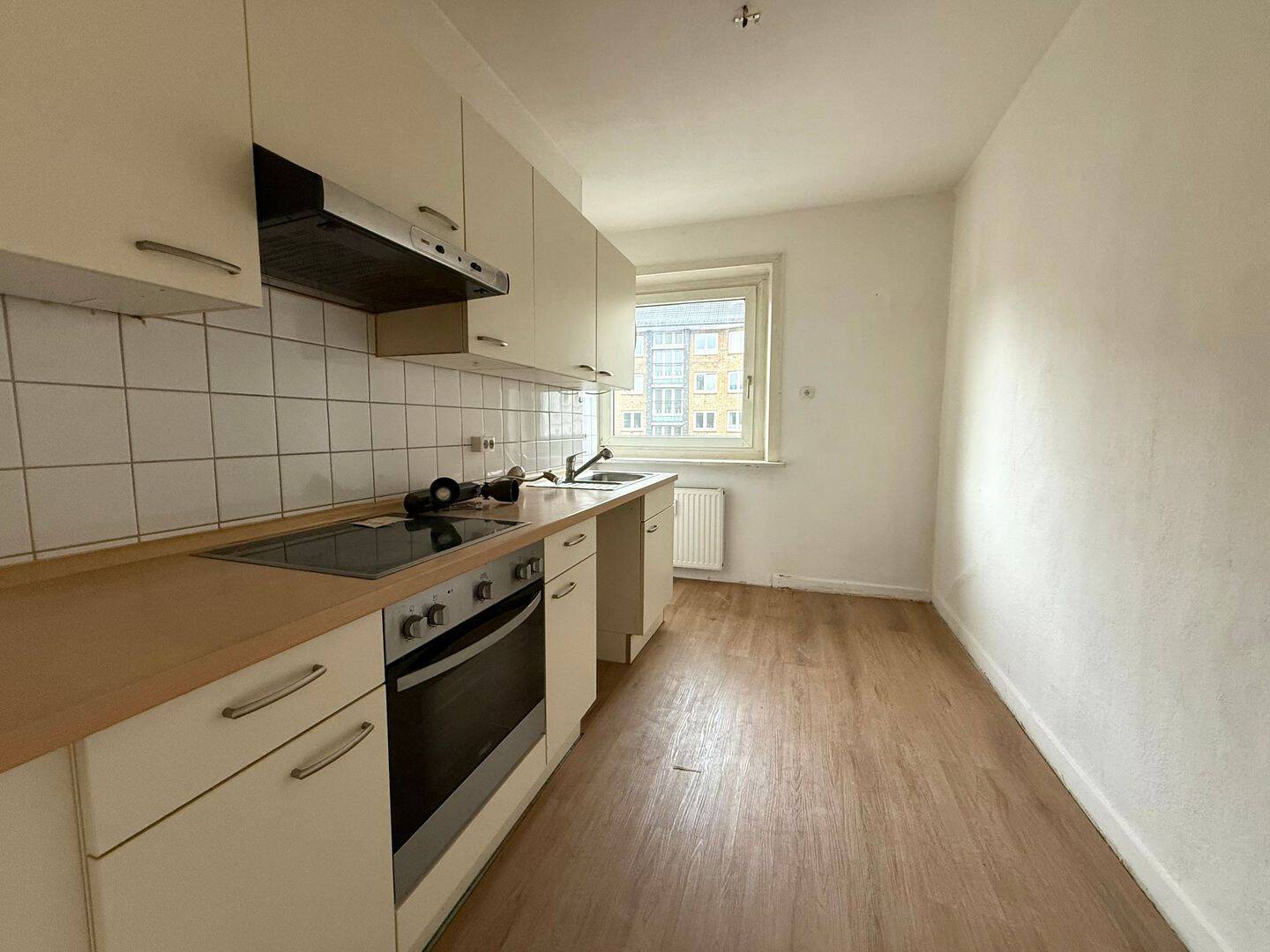 3-Zimmer-Wohnung mit zwei Balkonen an der Rennbahnstraße – Hamburg – Vorschaubild 5