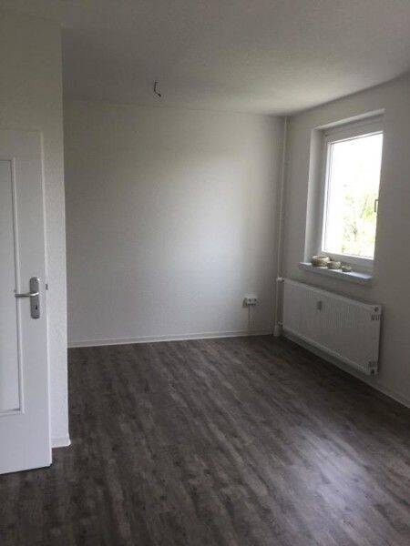 Gemütliche 3-Raumwohnung mit offener Küche und Balkon! – Dresden – Vorschaubild 5