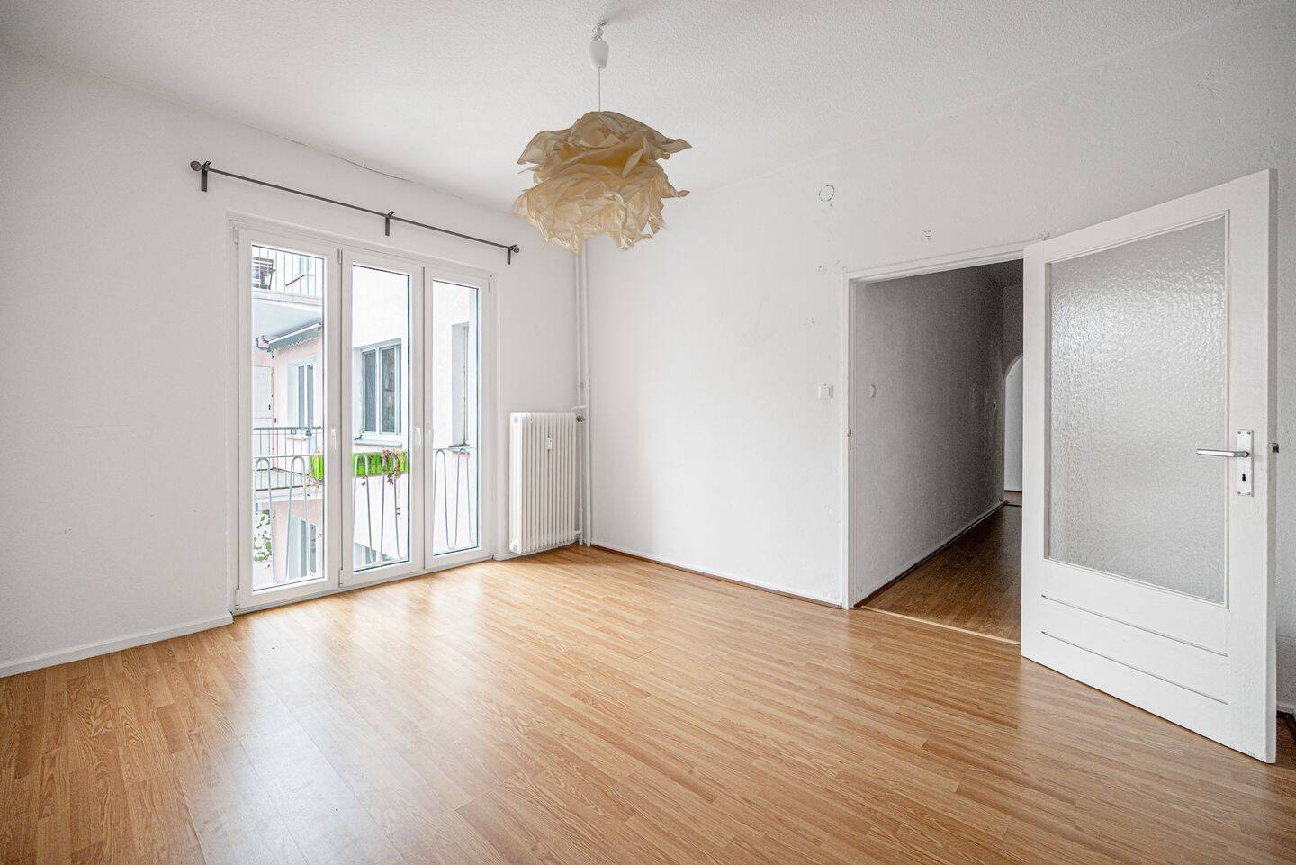 ?? Fußläufig zum Viktoria-Luise-Plz - Charmante2 Zimmer Wohnung mit EBK und ruhigen Zimmern – Berlin – Vorschaubild 3